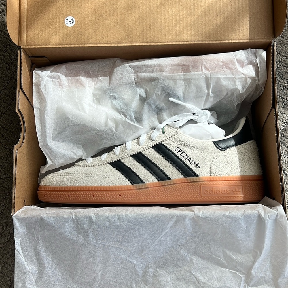 adidas Handball Spezial Aluminum Core Black (Women’s) - Size US 7.5